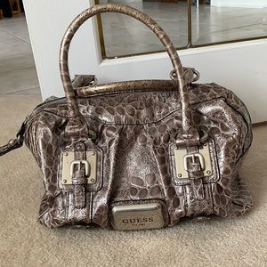 Guess purse